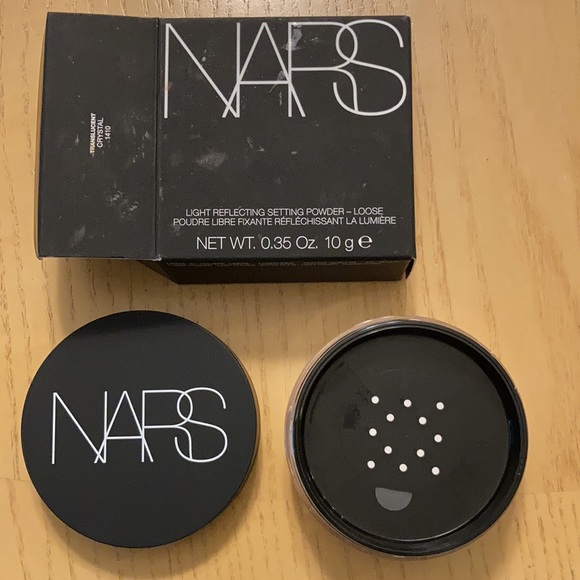 NARS Light Reflecting Setting Powder - Loose - Picture 5 of 7